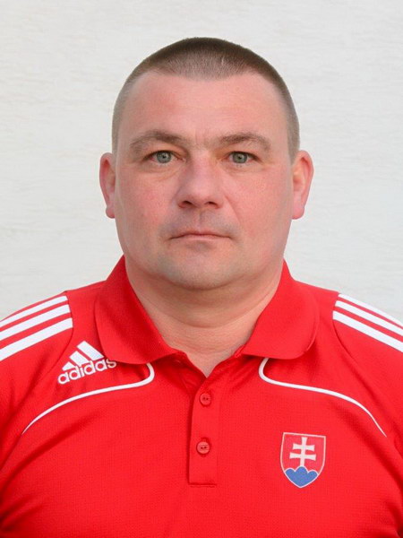 SVK coach
